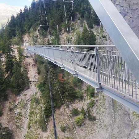 Chambres d’hôtes près de Verbier Volleges Exterior foto